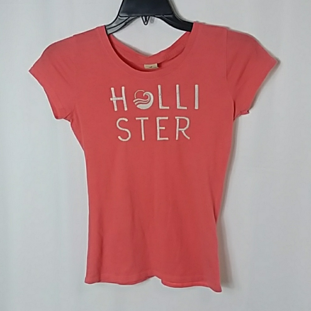 Hollister top
